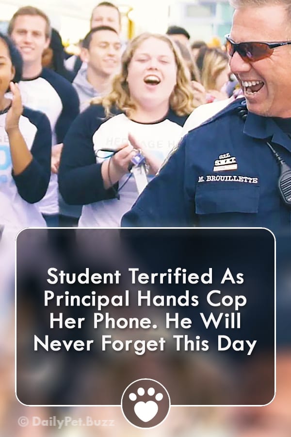 Student Terrified As Principal Hands Cop Her Phone. He Will Never Forget This Day